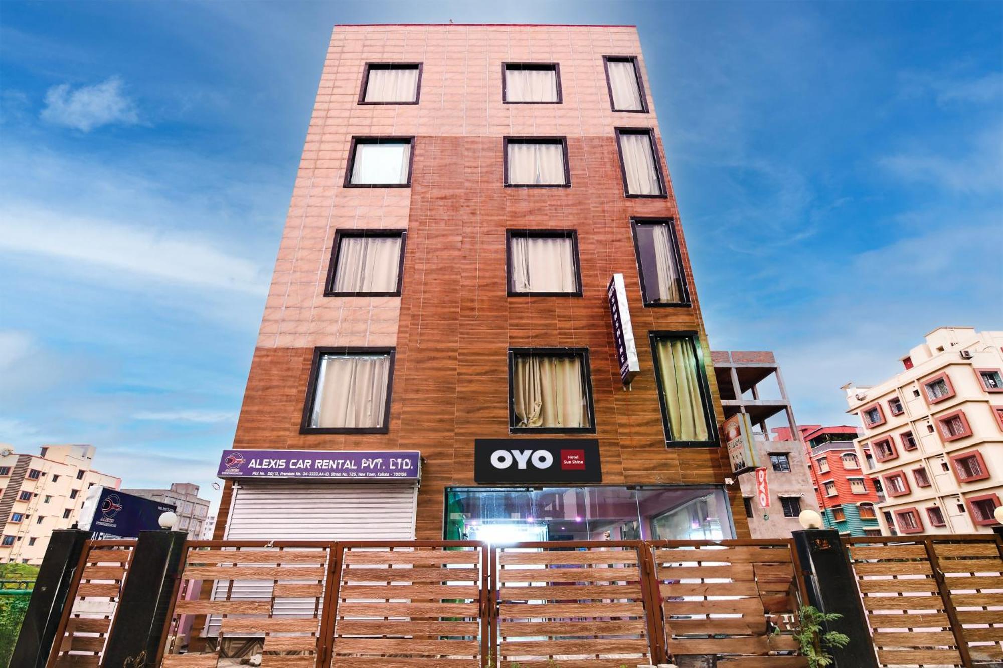 Oyo 75427-阳光酒店 Gauripur  外观 照片